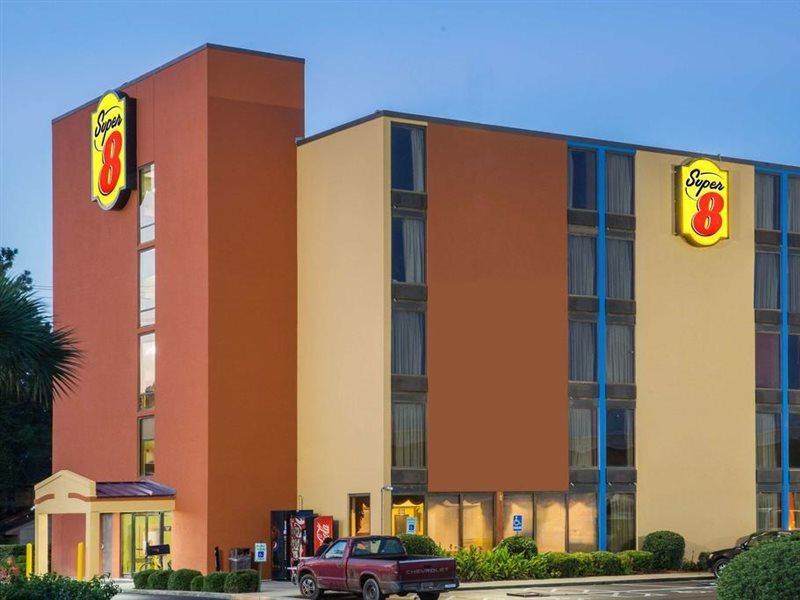 Super 8 By Wyndham Myrtle Beach/Market Common Area Kültér fotó